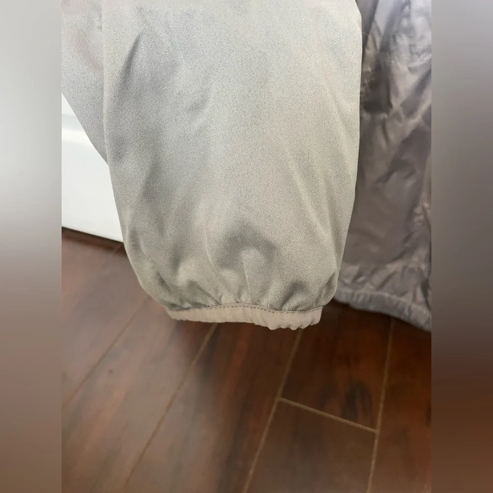 Men’s Nike Golf windbreaker - Picture 9 of 9